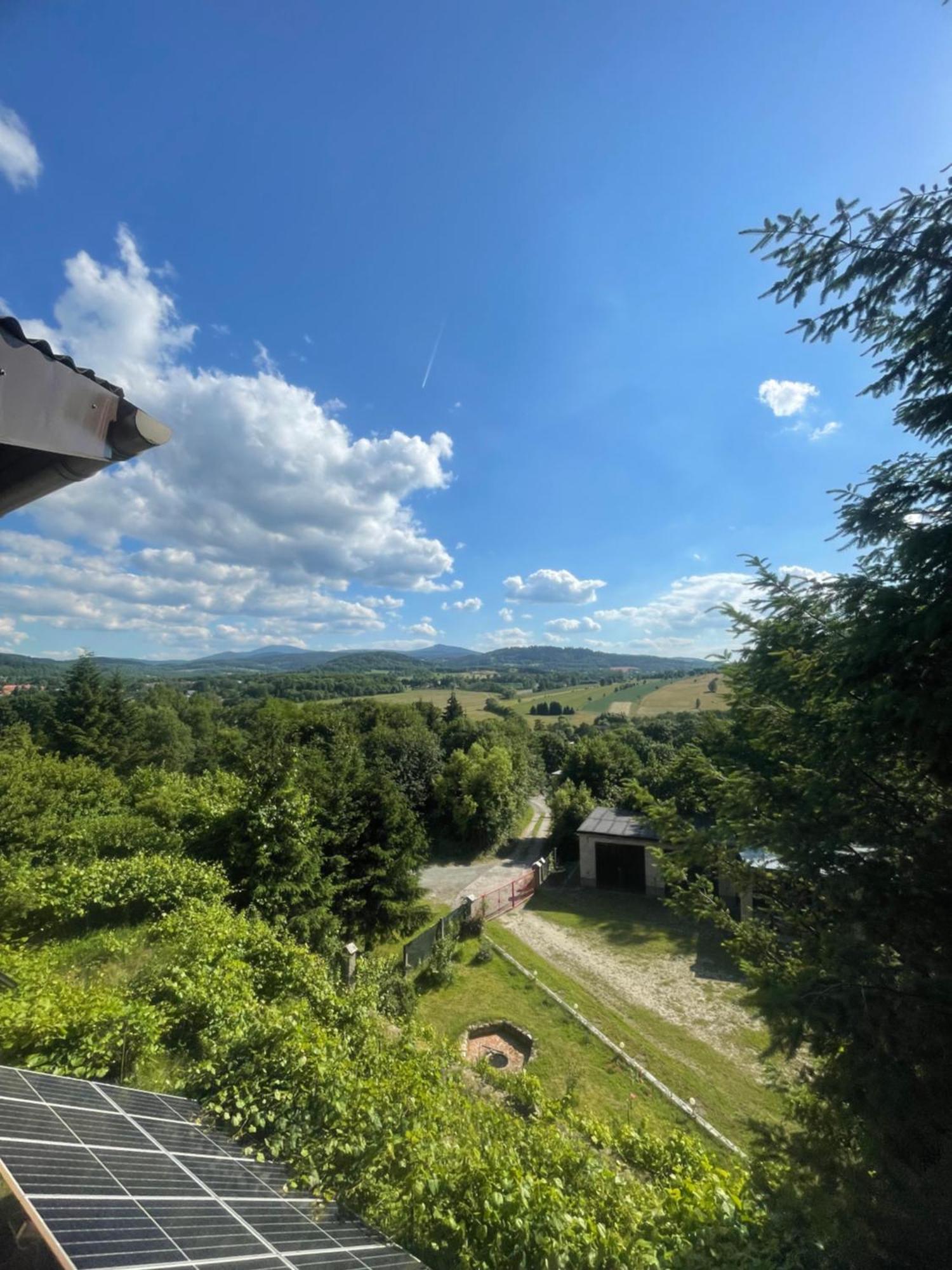 Willa Toskania Lądek-Zdrój Exteriör bild