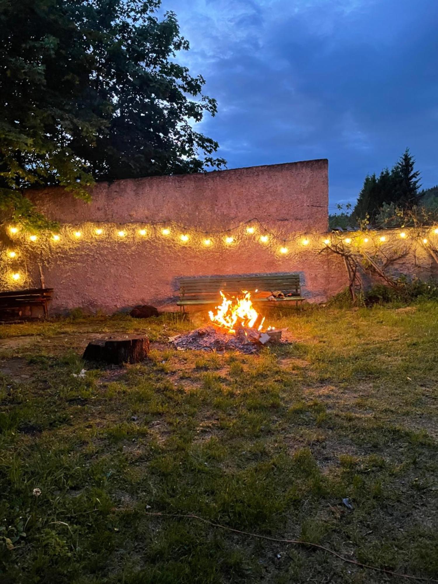 Willa Toskania Lądek-Zdrój Exteriör bild